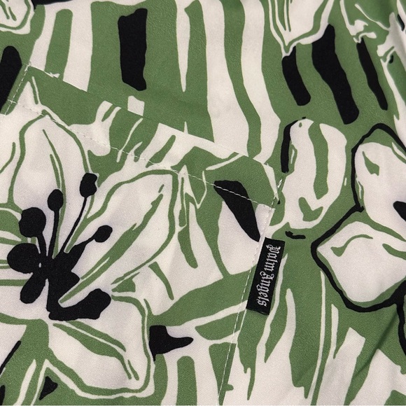 Palm Angels Macro Hibiscus Floral Print Short-Sleeved Shirt - Picture 3 of 7